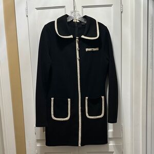 Cider Black mini dress with white and gold trim size Xl excellent condition